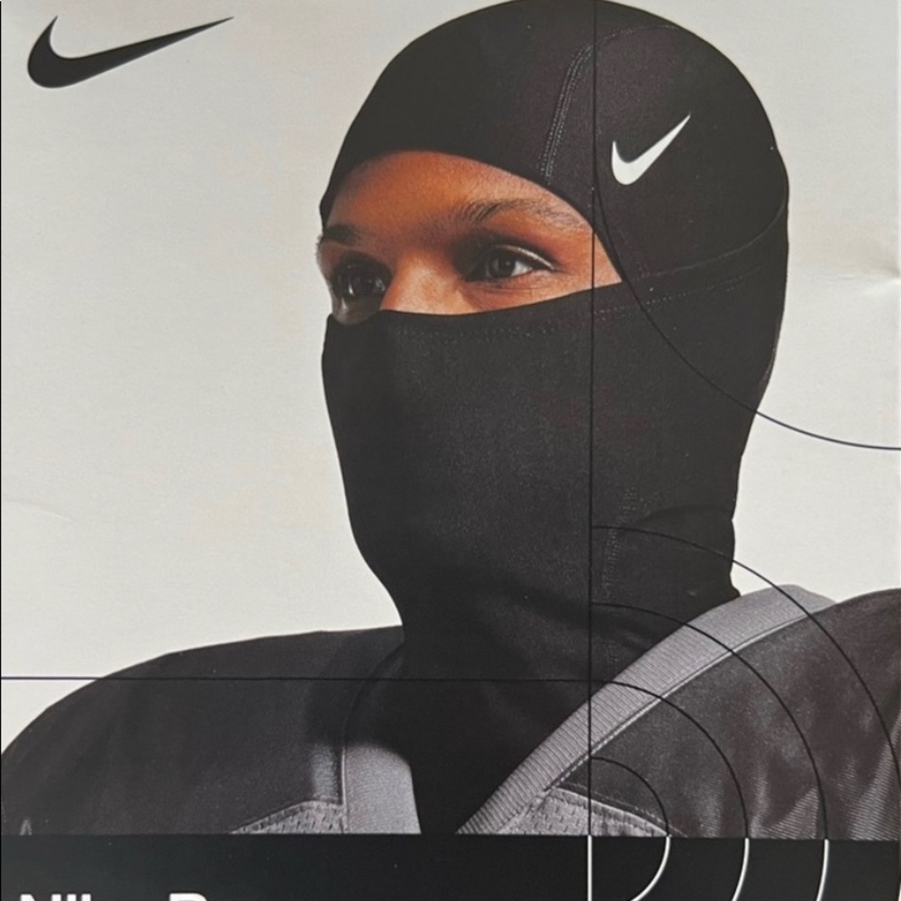 Nike hyper warm balaclava